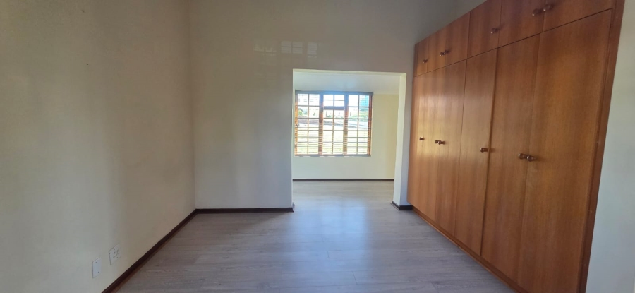 2 Bedroom Property for Sale in Stilbaai Wes Western Cape